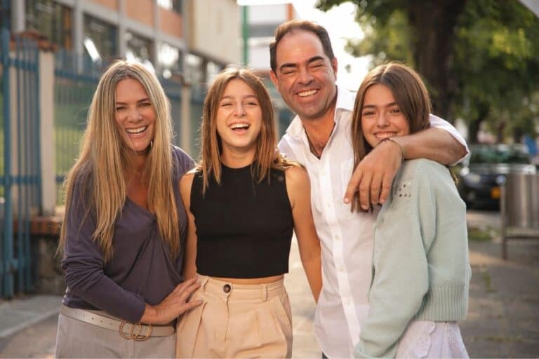 EEUU Extranjero familia TECS