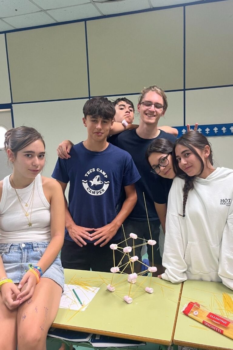 The Core tecs campamento