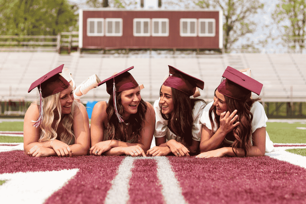Ano academico EEUU J1 TECS extranjero graduación Michigan
