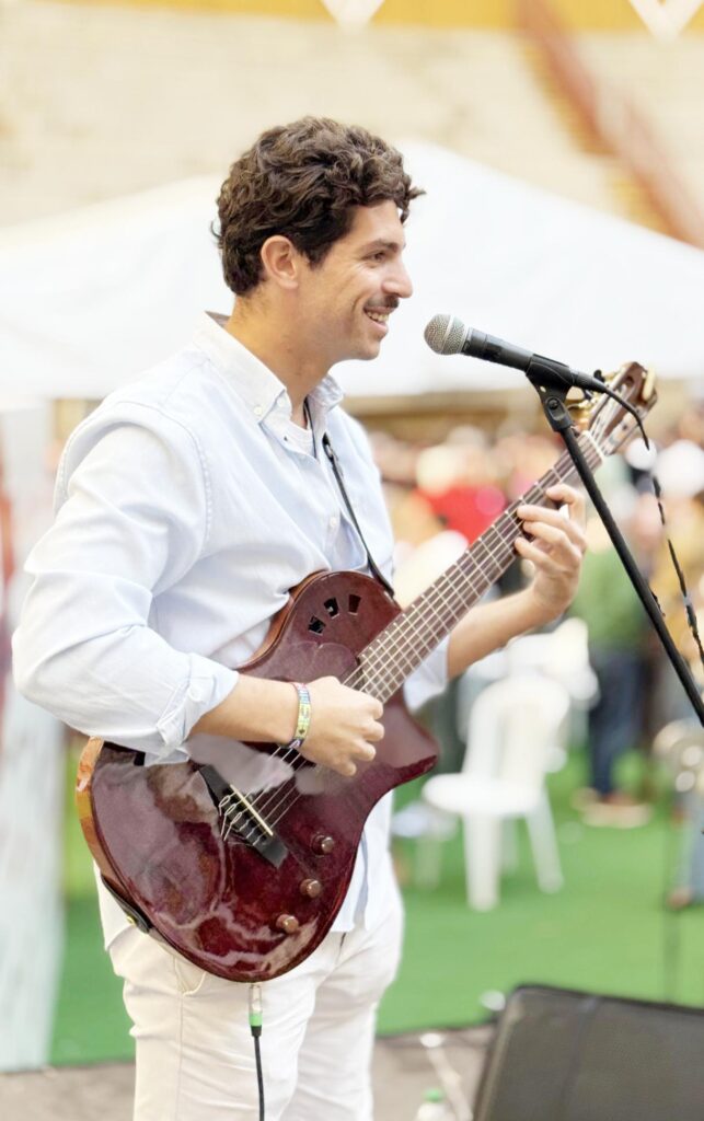 Jesus Prat classes de guitarra ECI Music Centre